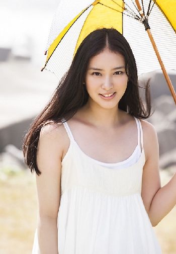 日本美女图片 日本美女少妇比基尼户外写真手机壁纸 高清日韩手机壁纸图片大全 Cct52